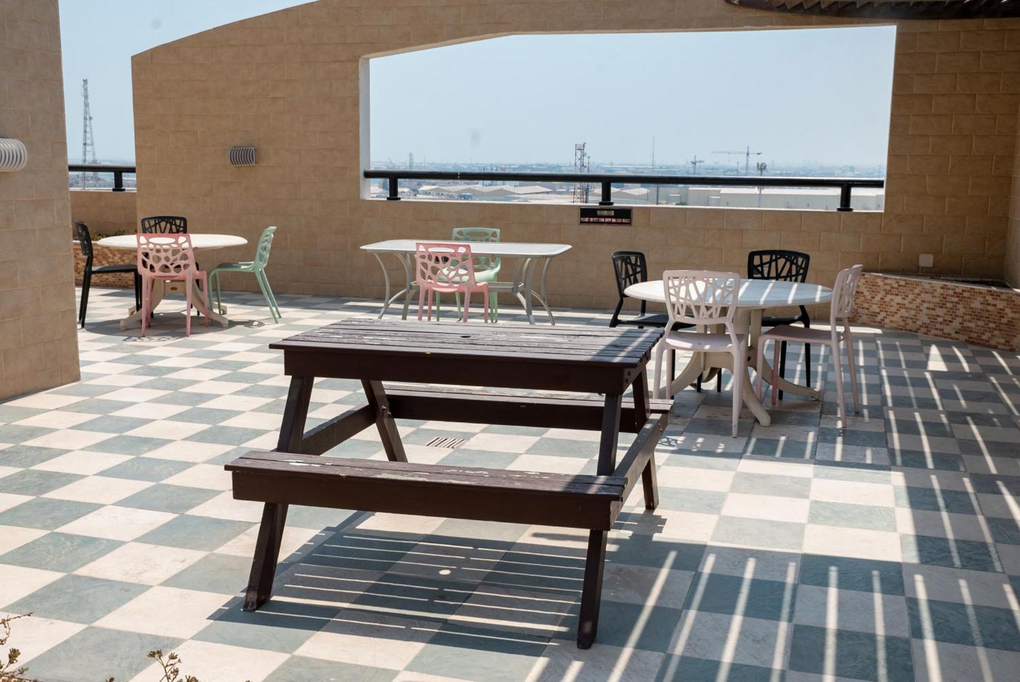 One Pavilion Luxury Serviced Apartments Manama Eksteriør bilde