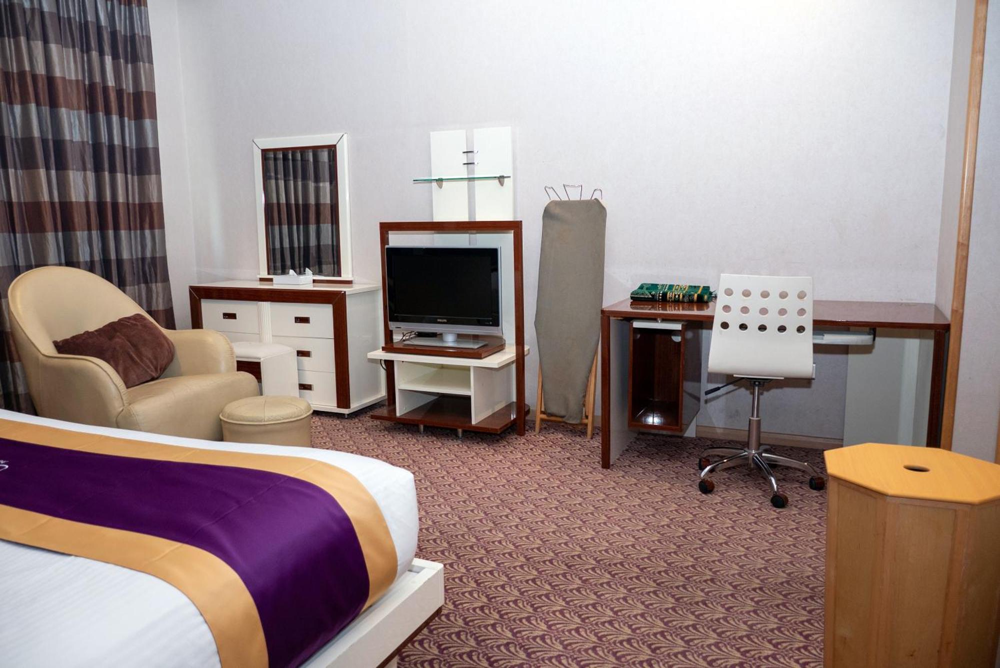 One Pavilion Luxury Serviced Apartments Manama Eksteriør bilde